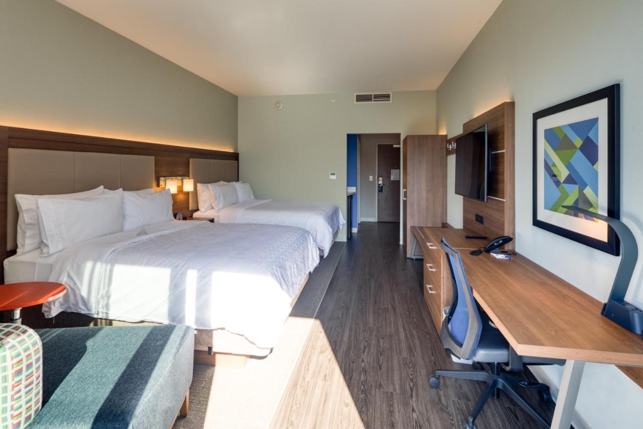 Holiday Inn Express & Suites - Charlotte - South End By Ihg Dış mekan fotoğraf