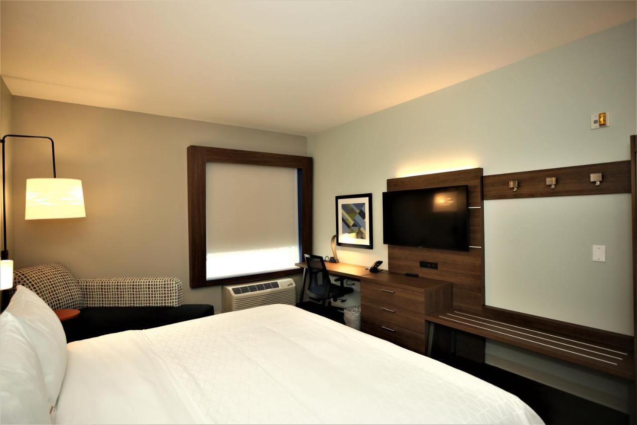 Holiday Inn Express & Suites - Charlotte - South End By Ihg Dış mekan fotoğraf