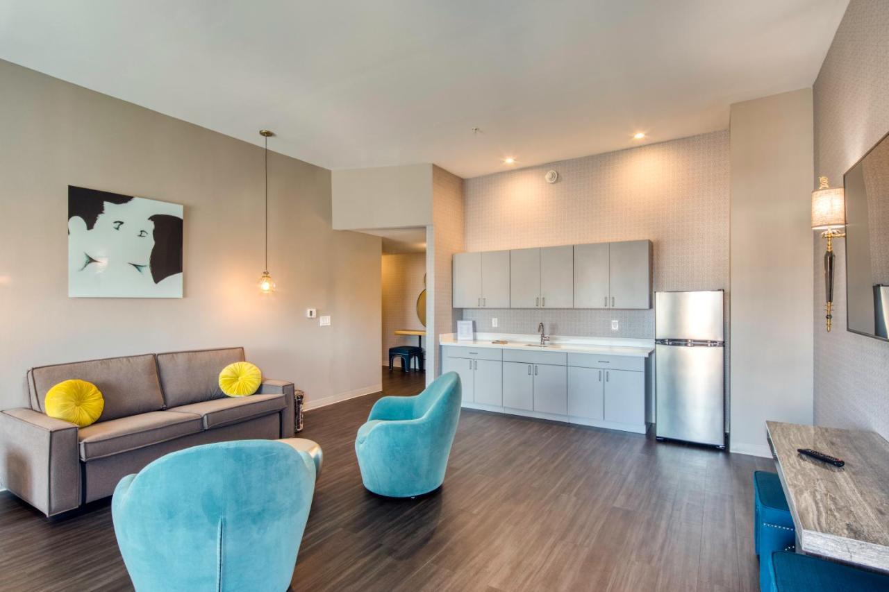 Holiday Inn Express & Suites - Charlotte - South End By Ihg Dış mekan fotoğraf