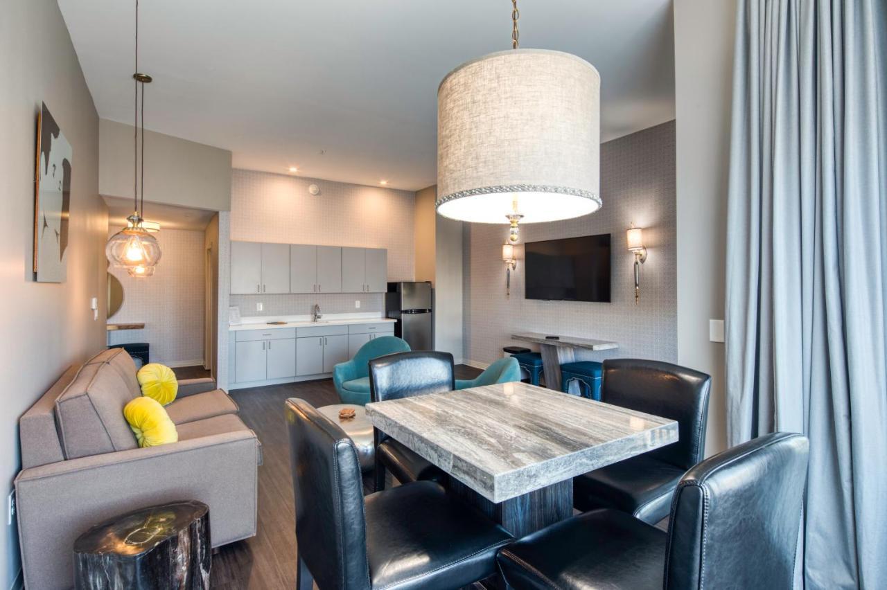 Holiday Inn Express & Suites - Charlotte - South End By Ihg Dış mekan fotoğraf