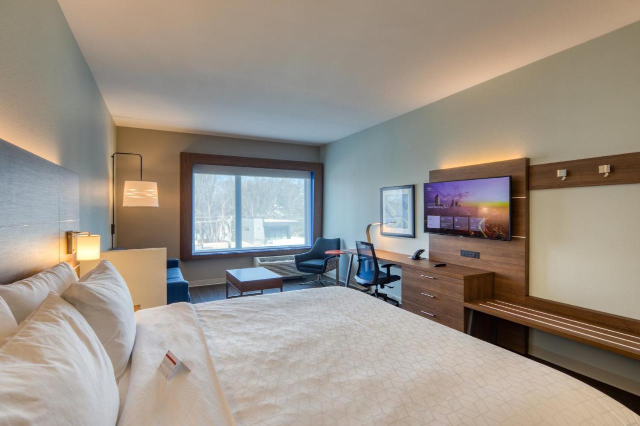 Holiday Inn Express & Suites - Charlotte - South End By Ihg Dış mekan fotoğraf
