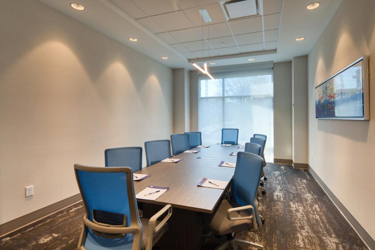 Holiday Inn Express & Suites - Charlotte - South End By Ihg Dış mekan fotoğraf