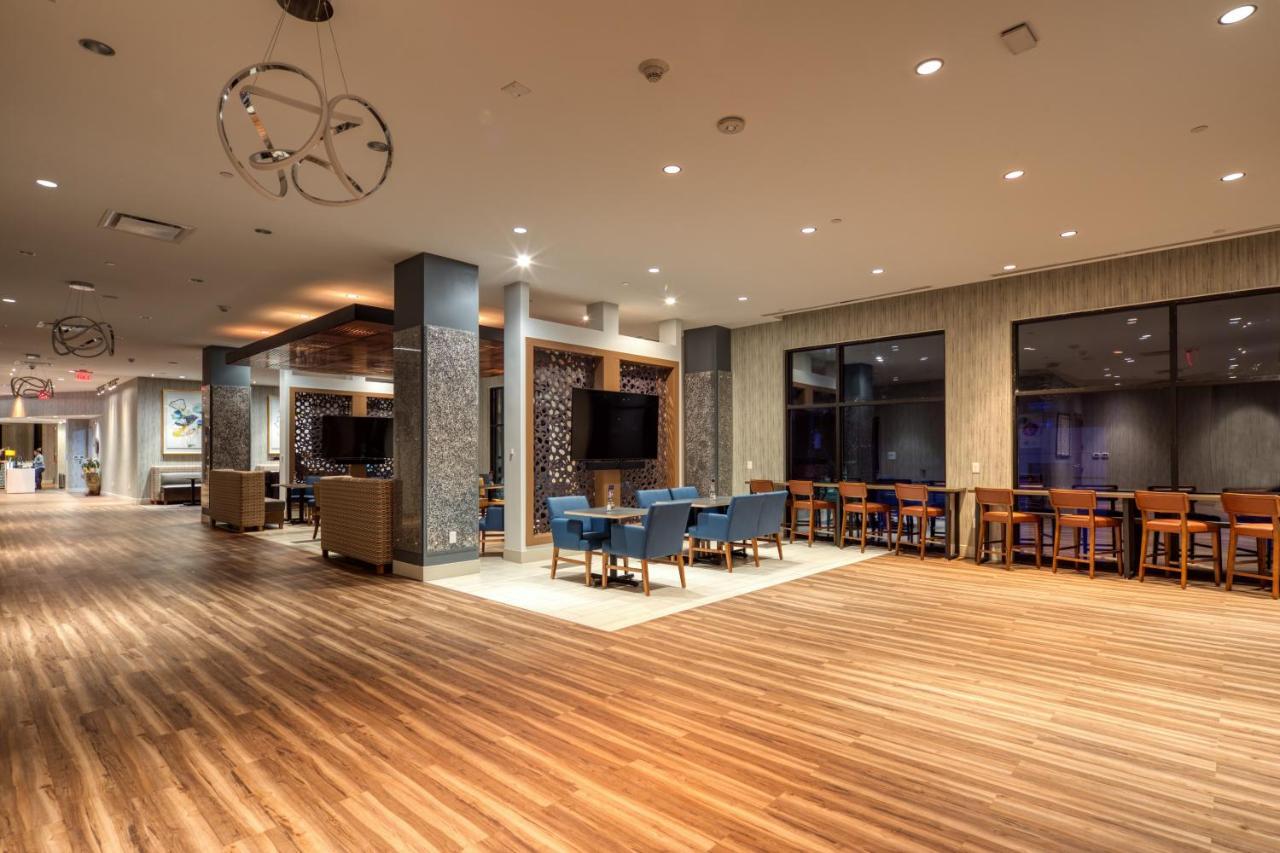 Holiday Inn Express & Suites - Charlotte - South End By Ihg Dış mekan fotoğraf